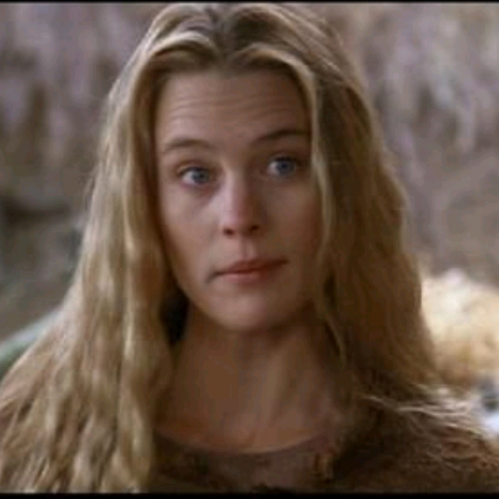 Meet your Posher, Laurie